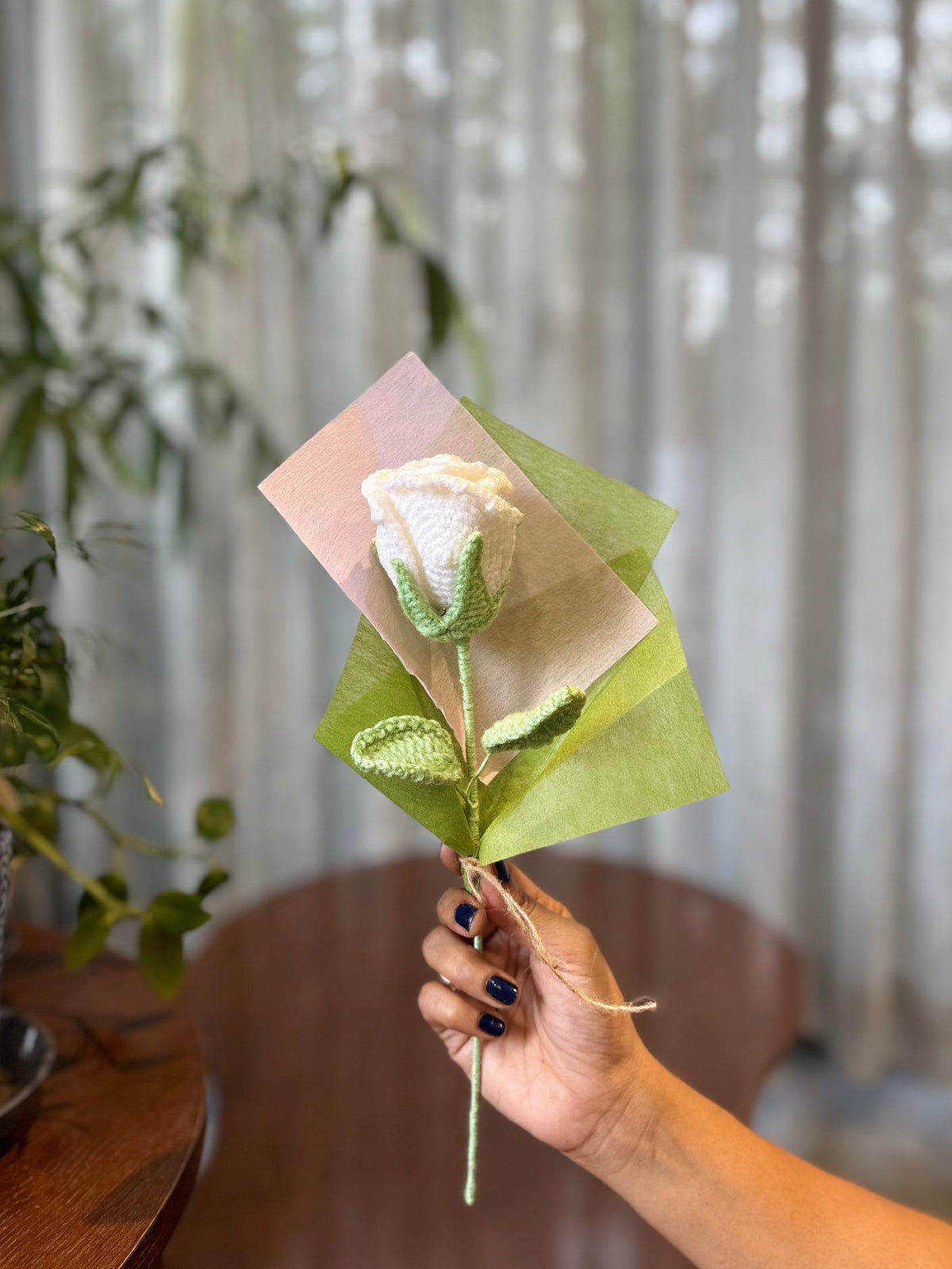 White rose bouqet
