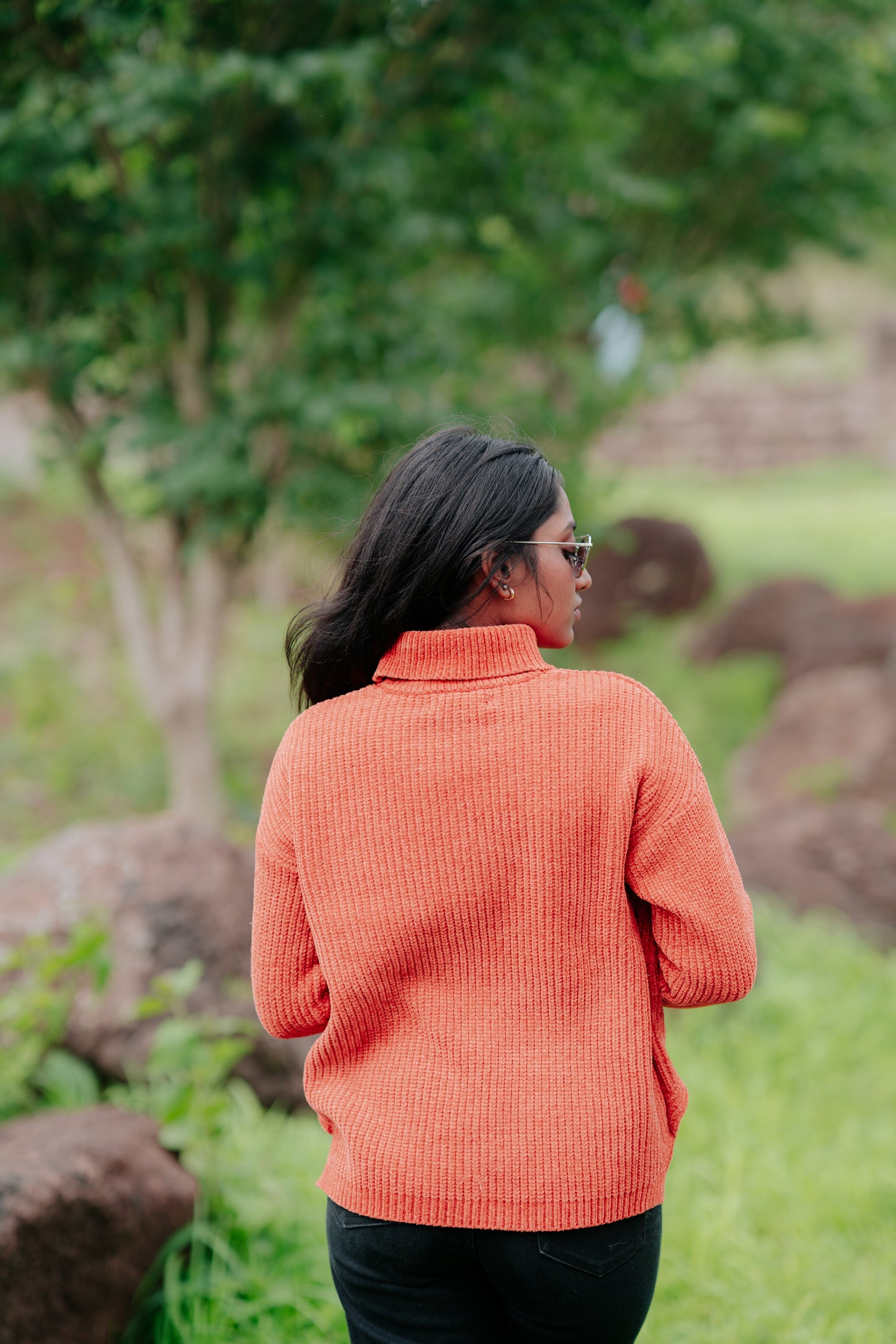 Cable Knit Turtle Neck Pullover