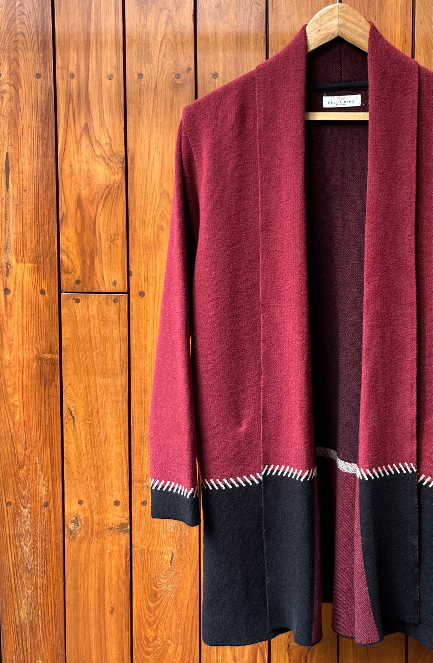 Handcrafted woolen shrug in maroon and black – winter layering by Madhuri Woollens