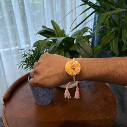 Gulabi Noor Rakhi