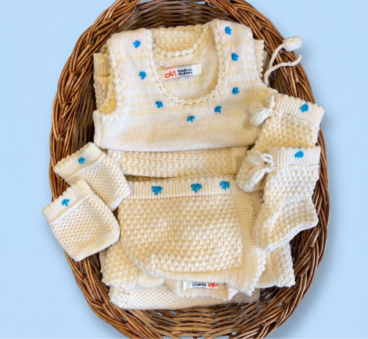 Premium Soft Cream Knitted Gift Set