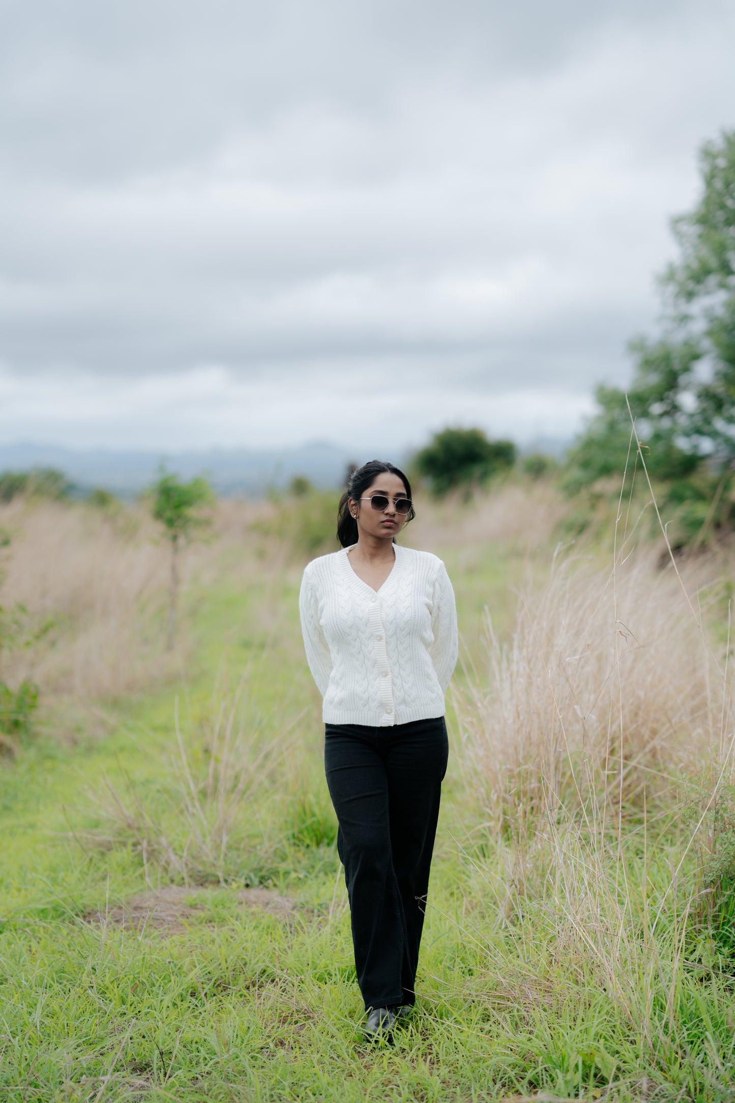 Classic Cable Knit Sweater in Ivory