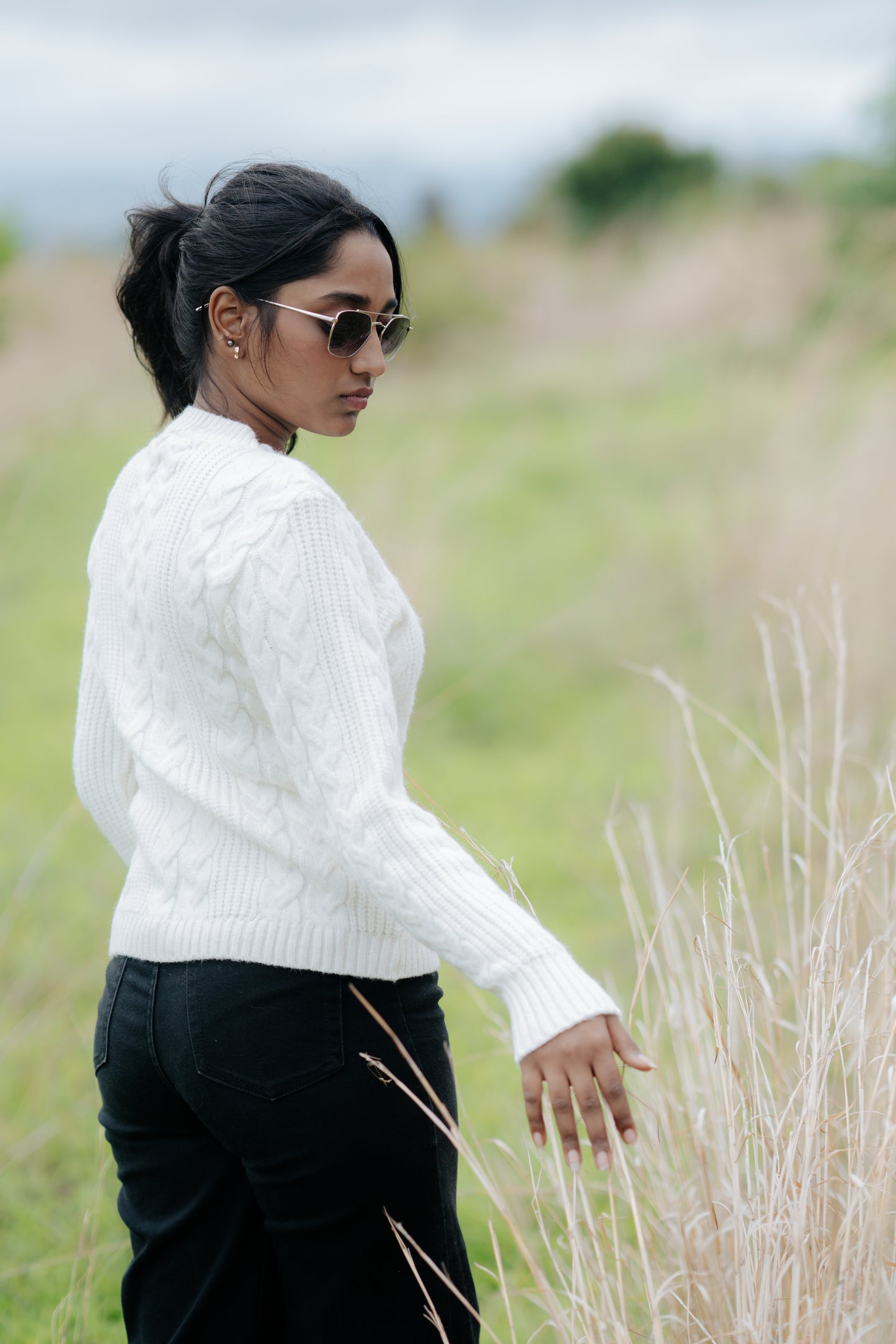 Classic Cable Knit Sweater in Ivory