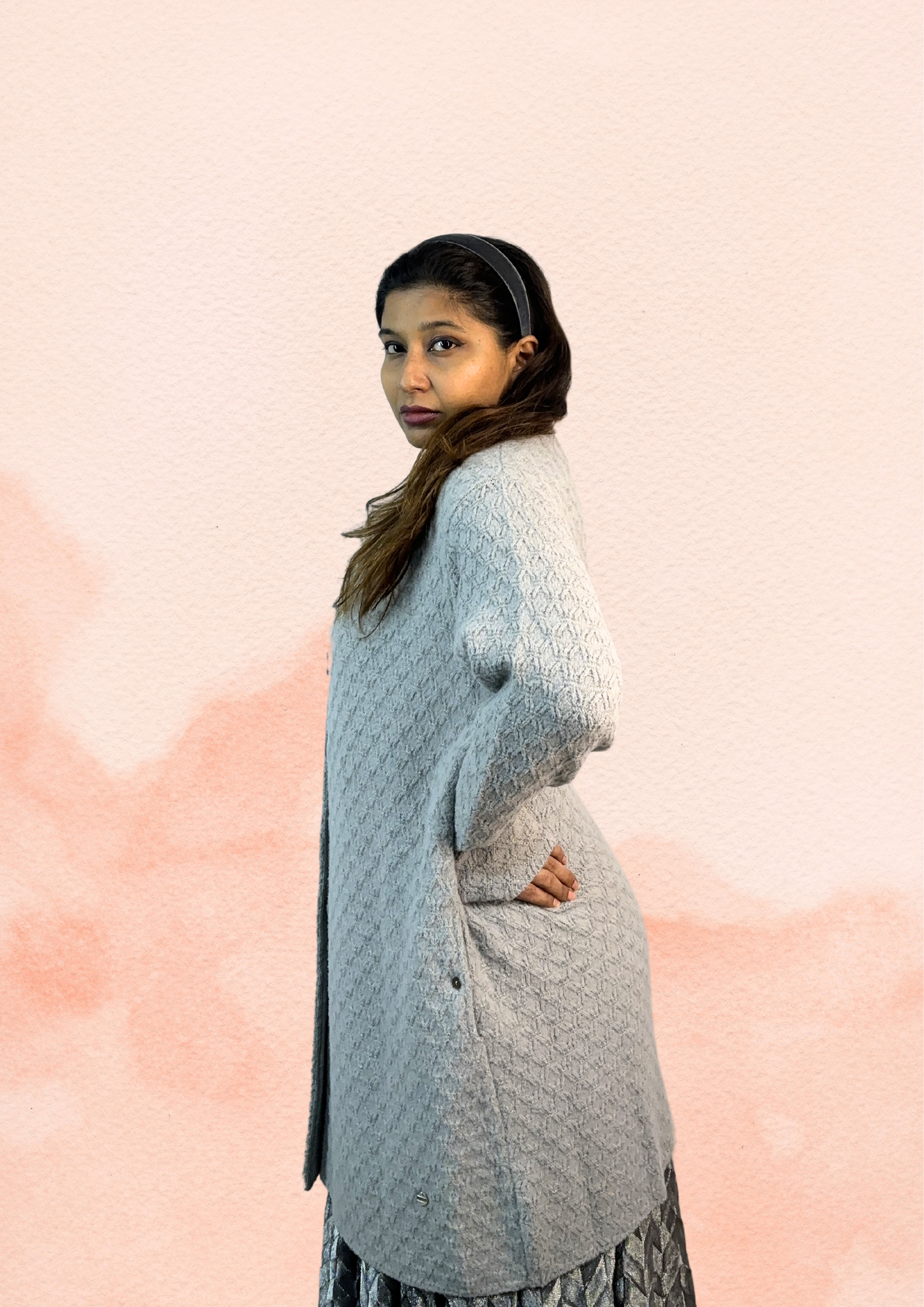 Elegant Long Grey Woolen Sweater – Minimalism Meets Comfort