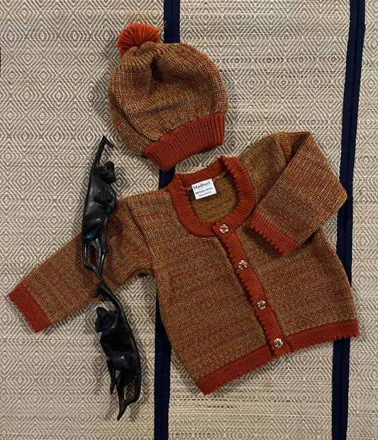 Rust brown baby wool cardigan with matching pom-pom cap – Madhuri Woollens handmade baby winter wear