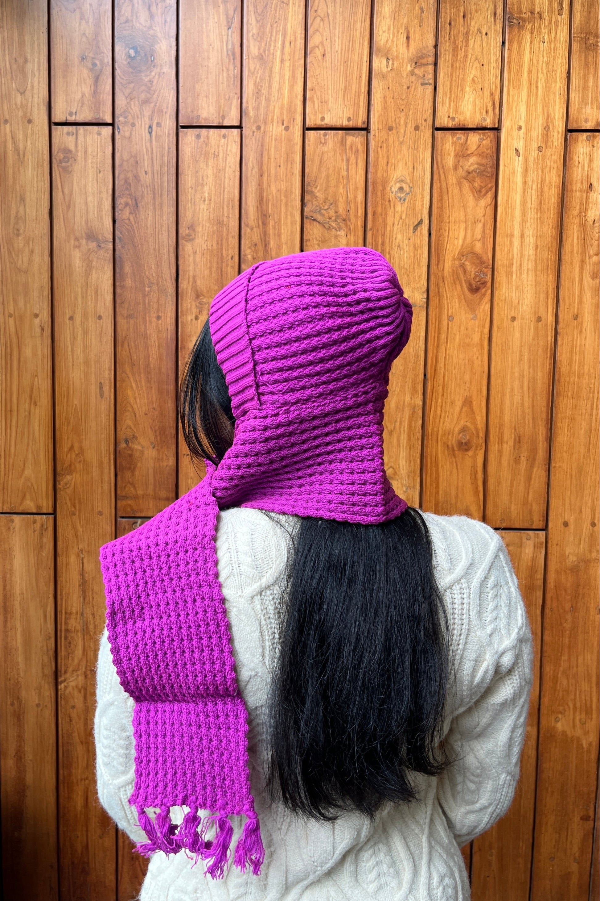 Woman wearing magenta woollen cap scarf  – Madhuri Woollens winter collection